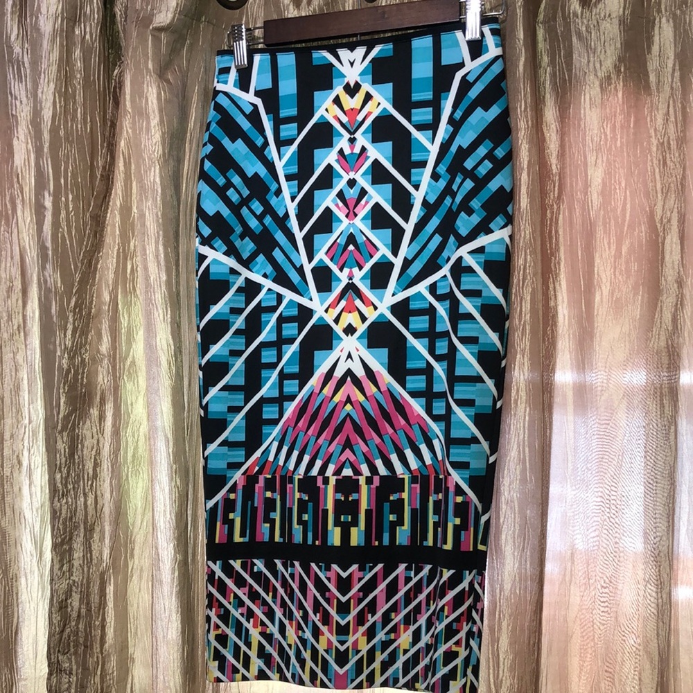Bisou Bisou pencil skirt ‼️BRAND NEW‼️